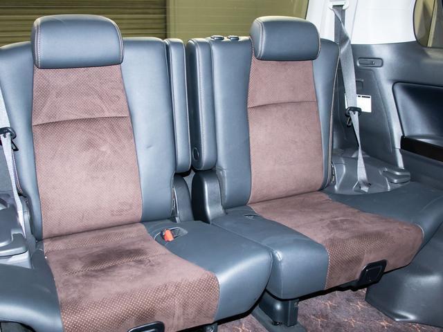 アルファード ２４０Ｓ　タイプゴールド　（ツインサンルーフ）（特別仕様車）（ハーフレザーシート）（後席モニター）ＡＬＰＩＮＥ製ＨＤＤナビゲーション／クルーズコントロール／クリアランスソナー／パワーバックドア／バックカメラ／Ｂｌｕｅｔｏｏｔｈ（26枚目）