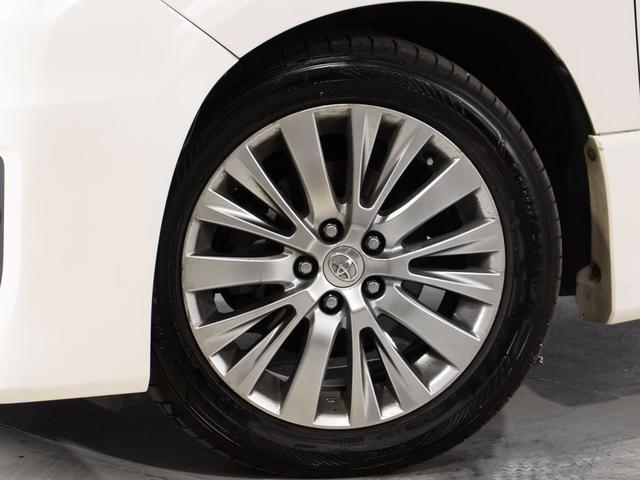 アルファード ２４０Ｓ　タイプゴールドＩＩ　（禁煙車）（ツインサンルーフ）（特別仕様車）（後席モニター）専用ハーフレザーシート／両側電動スライドドア／パワーバックドア／ＡＣ１００Ｖ電源／クルーズコントロール／クリアランスソナー／フルセグＴＶ（13枚目）