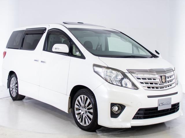 アルファード ２４０Ｓ　タイプゴールドＩＩ　（禁煙車）（ツインサンルーフ）（特別仕様車）（後席モニター）専用ハーフレザーシート／両側電動スライドドア／パワーバックドア／ＡＣ１００Ｖ電源／クルーズコントロール／クリアランスソナー／フルセグＴＶ（16枚目）