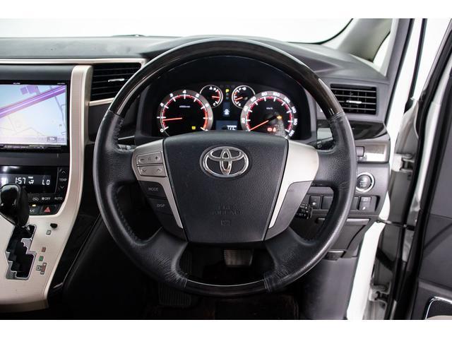 アルファード ２４０Ｓ　タイプゴールドＩＩ　（禁煙車）（ツインサンルーフ）（特別仕様車）（後席モニター）専用ハーフレザーシート／両側電動スライドドア／パワーバックドア／ＡＣ１００Ｖ電源／クルーズコントロール／クリアランスソナー／フルセグＴＶ（36枚目）