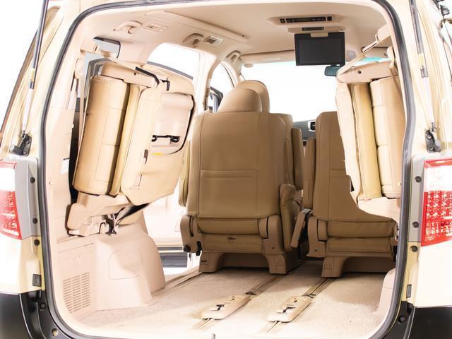 アルファード ２４０Ｇ　（Ｒ６年度オートサロンカスタム）（禁煙車）（点検記録簿８枚）（ベージュ革調シートカバー）後席モニター／両側自動ドア／純正ＨＤＤナビ／クルーズコントロール／クリアランスソナー／Ｂｌｕ－ｒａｙ再生／（29枚目）
