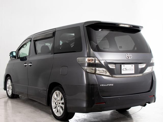 ヴェルファイア ２．４Ｚ　プラチナムセレクション　（特別仕様車）（両側電動スライドドア）（パワーバックドア）（専用アルカンターラシート）クリアランスソナー／ＨＤＤナビゲーション／コンビハンドル／フルセグＴＶ／Ｂｌｕｅｔｏｏｔｈ接続／後席モニター／（16枚目）