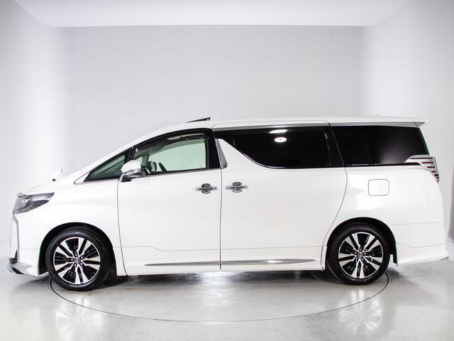 アルファード ２．５Ｓ　Ｃパッケージ　（禁煙車）（モデリスタエアロ）（サンルーフ）（デジタルインナーミラー）トヨタセーフティセンス／後席モニター／ＢＳＭ／３眼ＬＥＤヘッドライト／黒合皮エグゼクティブシート／両側電動スライドドア／フルセグ（16枚目）