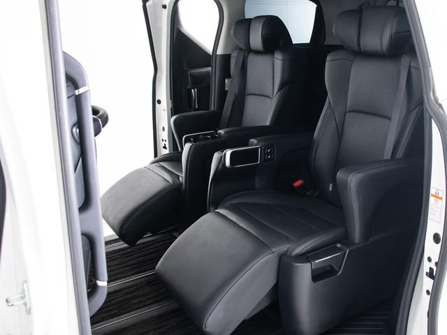 アルファード ２．５Ｓ　Ｃパッケージ　（点検記録簿６枚）（サンルーフ）（モデリスタフルエアロ）（冷暖房黒革）純正１０型ナビ／後席モニター／トヨタセーフティセンス／デジタルインナーミラー／踏み間違い防止装置／両側自動ドア／パワーバックドア／（27枚目）