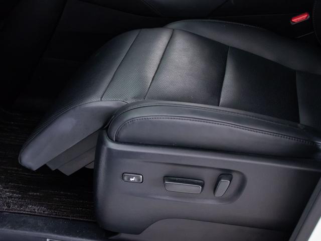 アルファード ２．５Ｓ　Ｃパッケージ　（点検記録簿６枚）（サンルーフ）（モデリスタフルエアロ）（冷暖房黒革）純正１０型ナビ／後席モニター／トヨタセーフティセンス／デジタルインナーミラー／踏み間違い防止装置／両側自動ドア／パワーバックドア／（39枚目）