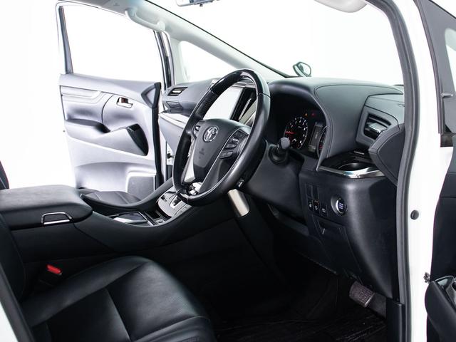 アルファード ２．５Ｓ　Ｃパッケージ　（点検記録簿６枚）（サンルーフ）（モデリスタフルエアロ）（冷暖房黒革）純正１０型ナビ／後席モニター／トヨタセーフティセンス／デジタルインナーミラー／踏み間違い防止装置／両側自動ドア／パワーバックドア／（40枚目）