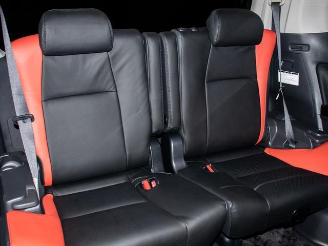 アルファード 240S Cパッケージ (禁煙車)(新品黒×赤コンビレザー)(サンルーフ)(モデリスタフルエアロ)後席モニター/両側自動ドア/パワーバックドア/純正HDDナビ/エグゼクティブシート/クルーズコントロール/クリアランスソナー/(28枚目)