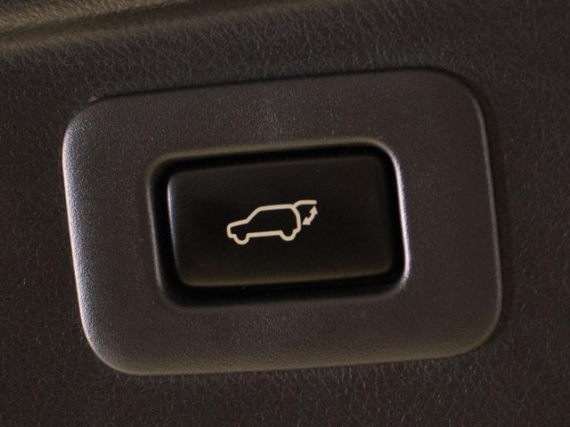 アルファード 240S Cパッケージ (禁煙車)(新品黒×赤コンビレザー)(サンルーフ)(モデリスタフルエアロ)後席モニター/両側自動ドア/パワーバックドア/純正HDDナビ/エグゼクティブシート/クルーズコントロール/クリアランスソナー/(35枚目)