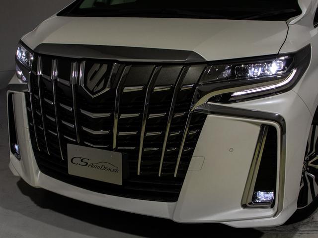 アルファード ２．５Ｓ　Ｃパッケージ　（禁煙車）（サンルーフ）（冷暖房黒革）（アルパインＢＩＧ－Ｘ１１型ナビ）後席モニター／トヨタセーフティセンス／踏み間違い防止装置／３眼ＬＥＤヘッドライト／両側自動ドア／パワーバックドア／コンビハンドル（14枚目）