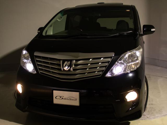 ヘッドライトはくすみも無く非常に良好な状態となっております！是非、その目でお確かめください！ヘッドライトコーティングも承っております！心よりご来店をお待ちしております！