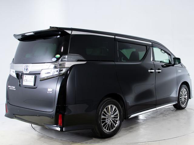 ヴェルファイアハイブリッド エグゼクティブラウンジＺ　（禁煙車）（点検記録簿９枚）（サンルーフ）（冷暖房白本革）ＪＢＬサウンド／全方位カメラ／後席モニター／トヨタセーフティセンス／踏み間違い防止装置／デジタルインナーミラー／ＢＳＭ／ＲＣＴＡ／（19枚目）