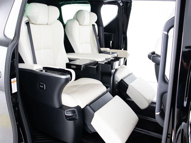 ヴェルファイアハイブリッド エグゼクティブラウンジＺ　（禁煙車）（点検記録簿９枚）（サンルーフ）（冷暖房白本革）ＪＢＬサウンド／全方位カメラ／後席モニター／トヨタセーフティセンス／踏み間違い防止装置／デジタルインナーミラー／ＢＳＭ／ＲＣＴＡ／（27枚目）