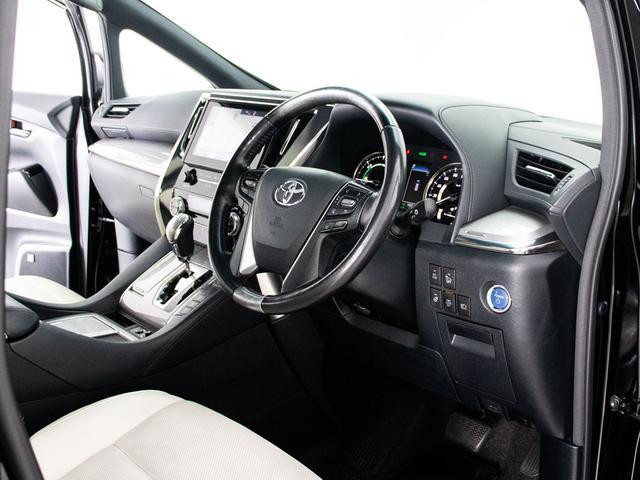 ヴェルファイアハイブリッド エグゼクティブラウンジＺ　（禁煙車）（点検記録簿９枚）（サンルーフ）（冷暖房白本革）ＪＢＬサウンド／全方位カメラ／後席モニター／トヨタセーフティセンス／踏み間違い防止装置／デジタルインナーミラー／ＢＳＭ／ＲＣＴＡ／（50枚目）