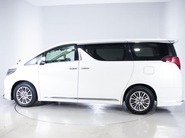 アルファード ２．５Ｇ　（禁煙車）（点検記録簿６枚）（モデリスタエアロ）（冷暖房黒革）純正１０型ナビ／後席モニター／トヨタセーフティセンス／踏み間違い防止装置／デジタルインナーミラー／ＢＳＭ／ＲＣＴＡ／両側自動ドア／（19枚目）