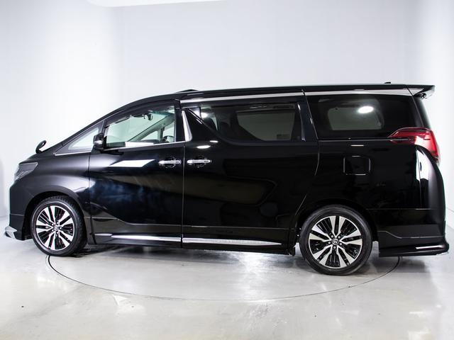 アルファード 2.5S Cパッケージ (禁煙車)(サンルーフ)(アルパインBIG-X11型ナビ)(後席モニター)冷暖房黒革/エグゼクティブシート/トヨタセーフティセンス/踏み間違い防止装置/3眼LEDヘッドライト/AC100V電源/(18枚目)