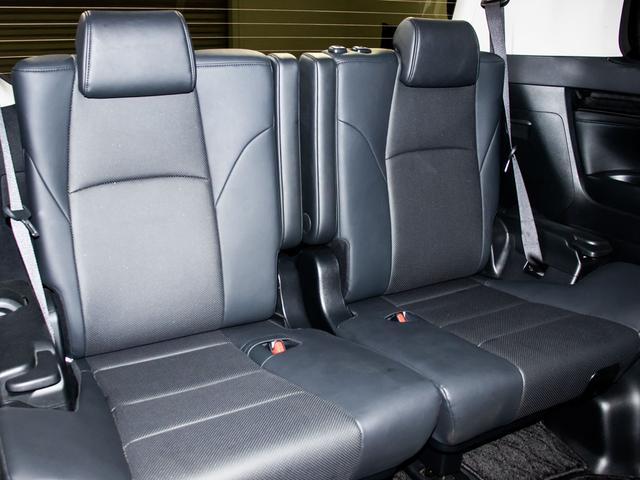 アルファード 2.5S Cパッケージ (禁煙車)(サンルーフ)(アルパインBIG-X11型ナビ)(後席モニター)冷暖房黒革/エグゼクティブシート/トヨタセーフティセンス/踏み間違い防止装置/3眼LEDヘッドライト/AC100V電源/(29枚目)