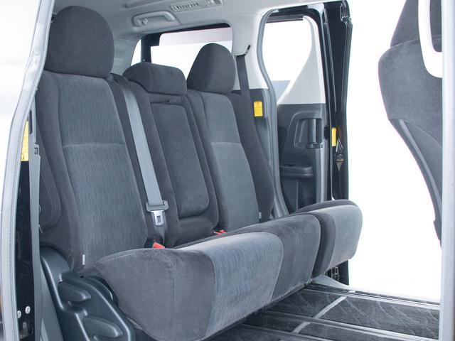 ヴェルファイア ２．４Ｚ　（禁煙車）（４ＷＤ）（８人乗りフルフラットシート）（両側自動ドア）純正ＨＤＤナビ／後席モニター／バックカメラ／ビルトインＥＴＣ／クリアランスソナー／Ｂｌｕｅｔｏｏｔｈ接続／フルセグＴＶ／（27枚目）