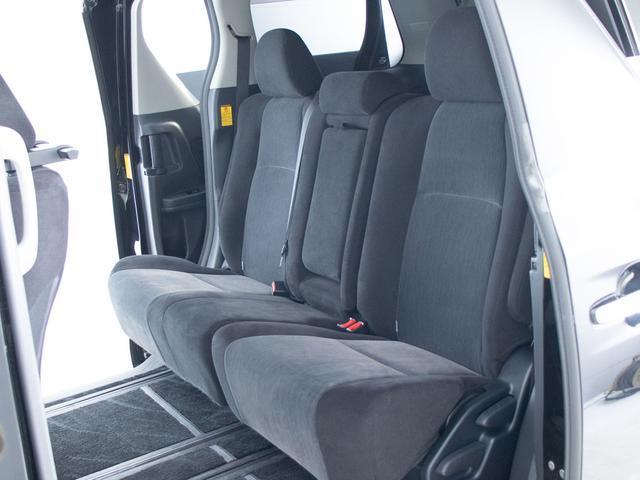 ヴェルファイア ２．４Ｚ　（禁煙車）（４ＷＤ）（８人乗りフルフラットシート）（両側自動ドア）純正ＨＤＤナビ／後席モニター／バックカメラ／ビルトインＥＴＣ／クリアランスソナー／Ｂｌｕｅｔｏｏｔｈ接続／フルセグＴＶ／（29枚目）