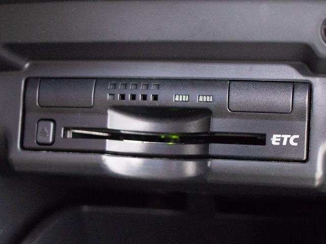 ヴェルファイア ２．４Ｚ　（禁煙車）（４ＷＤ）（８人乗りフルフラットシート）（両側自動ドア）純正ＨＤＤナビ／後席モニター／バックカメラ／ビルトインＥＴＣ／クリアランスソナー／Ｂｌｕｅｔｏｏｔｈ接続／フルセグＴＶ／（39枚目）
