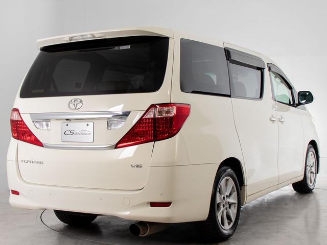 アルファード ３５０Ｇ　Ｌパッケージ　（プレミアムサウンド）（保冷温庫）（ベージュ本革シート）（サンルーフ）レーダークルーズコントロール／プリクラッシュセーフティ／後席モニター／両側電動スライドドア／パワーバックドア／ＡＣ１００Ｖ電源（16枚目）