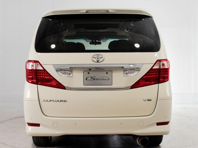 アルファード ３５０Ｇ　Ｌパッケージ　（プレミアムサウンド）（保冷温庫）（ベージュ本革シート）（サンルーフ）レーダークルーズコントロール／プリクラッシュセーフティ／後席モニター／両側電動スライドドア／パワーバックドア／ＡＣ１００Ｖ電源（17枚目）