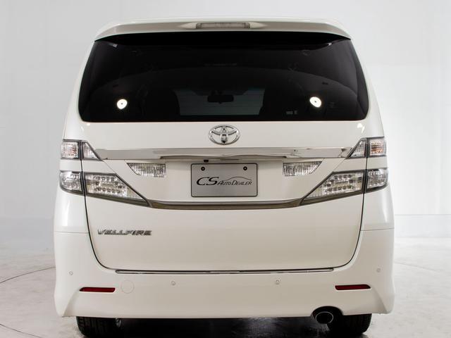 ヴェルファイア ２．４Ｚ　プラチナセレクションＩＩ　タイプゴールド　（禁煙車）（特別仕様車）（両側電動スライドドア）（後席モニター）専用アルカンターラシート／パワーバックドア／クリアランスソナー／コンビハンドル／後席オットマン／ＨＩＤヘッドライト／フルセグＴＶ／ＥＴＣ（19枚目）