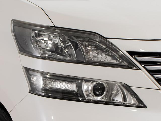 ヴェルファイア ２．４Ｚ　プラチナセレクションＩＩ　タイプゴールド　（禁煙車）（特別仕様車）（両側電動スライドドア）（後席モニター）専用アルカンターラシート／パワーバックドア／クリアランスソナー／コンビハンドル／後席オットマン／ＨＩＤヘッドライト／フルセグＴＶ／ＥＴＣ（20枚目）