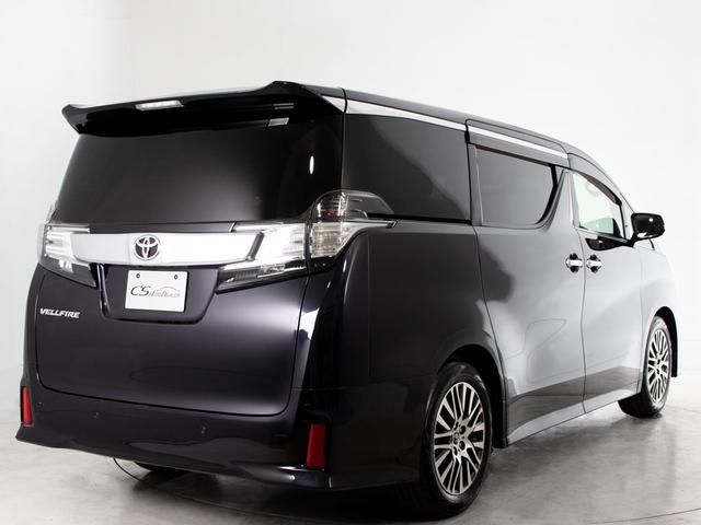 ヴェルファイア ２．５Ｚ　Ｇエディション　（サンルーフ）（１０インチ大画面ナビ）（レーダークルーズコントロール）（後席モニター）プリクラッシュセーフティ／両側電動スライドドア／パワーバックドア／ハーフレザーシート／エグゼクティブシート／（17枚目）