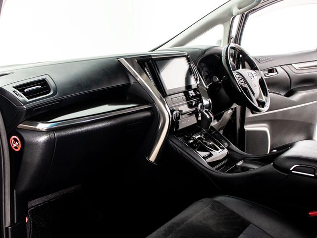 ヴェルファイア ２．５Ｚ　Ｇエディション　（サンルーフ）（１０インチ大画面ナビ）（レーダークルーズコントロール）（後席モニター）プリクラッシュセーフティ／両側電動スライドドア／パワーバックドア／ハーフレザーシート／エグゼクティブシート／（43枚目）