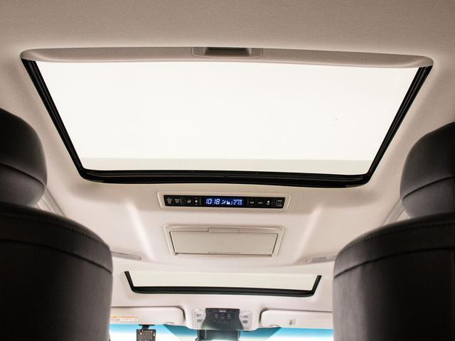アルファード 2.5S Cパッケージ (禁煙車)(点検記録簿9枚)(モデリスタフルエアロ)(サンルーフ)冷暖房黒革/ナビ機能付ディスプレイオーディオ/後席モニター/トヨタセーフティセンス/踏み間違え防止装置/両側自動ドア/パワーバックドア(6枚目)