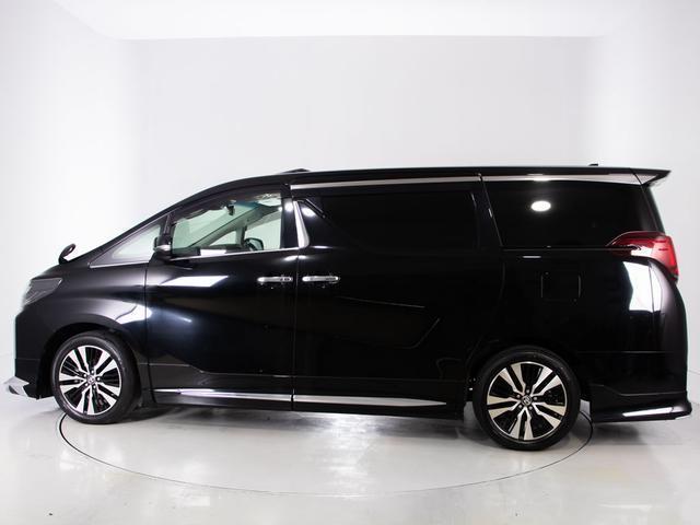アルファード 2.5S Cパッケージ (禁煙車)(点検記録簿9枚)(モデリスタフルエアロ)(サンルーフ)冷暖房黒革/ナビ機能付ディスプレイオーディオ/後席モニター/トヨタセーフティセンス/踏み間違え防止装置/両側自動ドア/パワーバックドア(17枚目)
