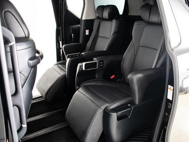 アルファード 2.5S Cパッケージ (禁煙車)(点検記録簿9枚)(モデリスタフルエアロ)(サンルーフ)冷暖房黒革/ナビ機能付ディスプレイオーディオ/後席モニター/トヨタセーフティセンス/踏み間違え防止装置/両側自動ドア/パワーバックドア(27枚目)