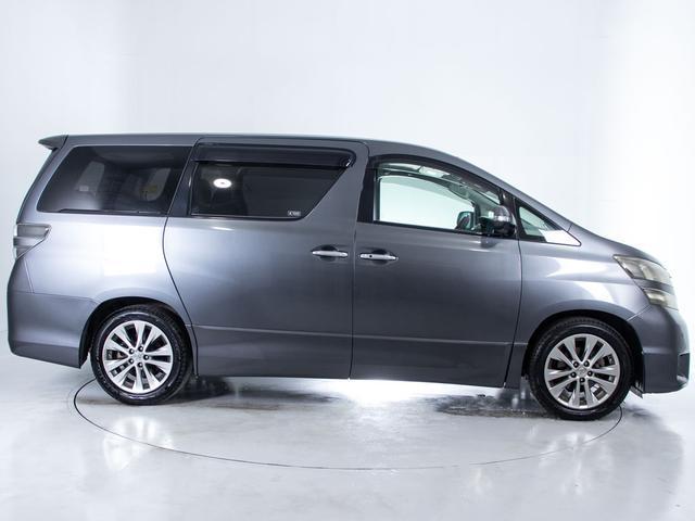 ヴェルファイア 2.4Z プラチナセレクションII (禁煙車)(後席モニター)(両側自動ドア)(パワーバックドア)専用アルカンターラシート/純正SDナビ/バックカメラ/ビルトインETC/クリアランスソナー/コンビハンドル/Bluetooth接続/(20枚目)