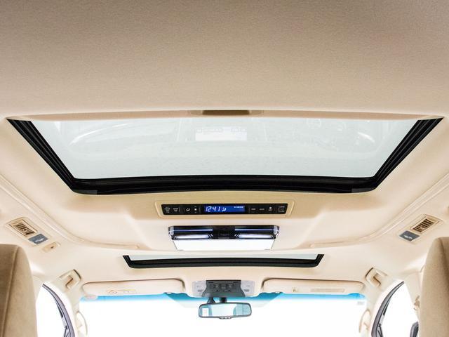 アルファード ２．５Ｇ　（禁煙車）（サンルーフ）（純正１０型ナビ）（後席モニター）両側自動ドア／パワーバックドア／ベージュハーフレザーシート／ＡＣ１００Ｖ電源／クルーズコントロール／クリアランスソナー／コンビハンドル／（5枚目）