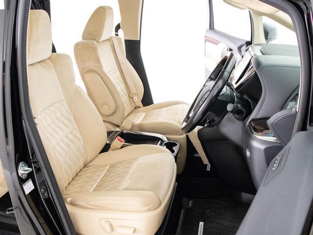 アルファード ２．５Ｇ　（禁煙車）（サンルーフ）（純正１０型ナビ）（後席モニター）両側自動ドア／パワーバックドア／ベージュハーフレザーシート／ＡＣ１００Ｖ電源／クルーズコントロール／クリアランスソナー／コンビハンドル／（24枚目）