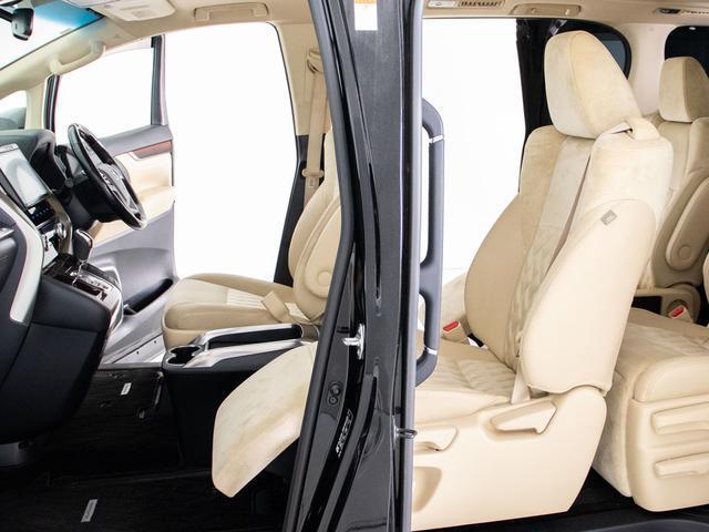 アルファード ２．５Ｇ　（禁煙車）（サンルーフ）（純正１０型ナビ）（後席モニター）両側自動ドア／パワーバックドア／ベージュハーフレザーシート／ＡＣ１００Ｖ電源／クルーズコントロール／クリアランスソナー／コンビハンドル／（26枚目）