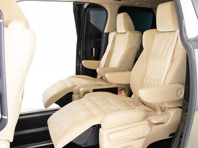 アルファード ２．５Ｇ　（禁煙車）（サンルーフ）（純正１０型ナビ）（後席モニター）両側自動ドア／パワーバックドア／ベージュハーフレザーシート／ＡＣ１００Ｖ電源／クルーズコントロール／クリアランスソナー／コンビハンドル／（29枚目）