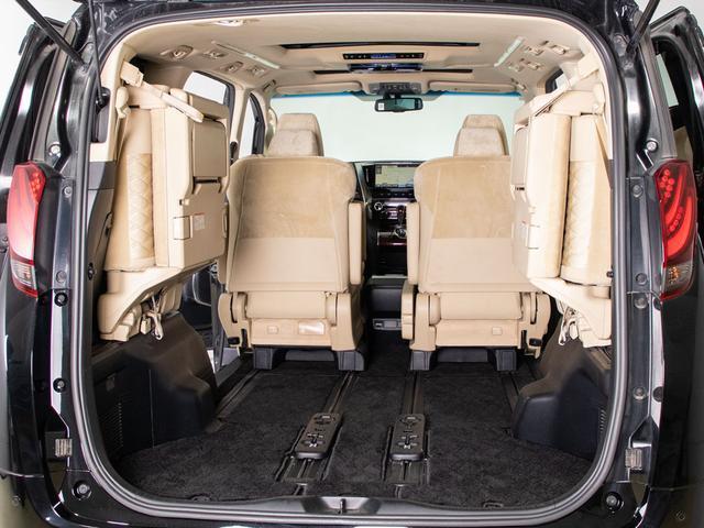 アルファード ２．５Ｇ　（禁煙車）（サンルーフ）（純正１０型ナビ）（後席モニター）両側自動ドア／パワーバックドア／ベージュハーフレザーシート／ＡＣ１００Ｖ電源／クルーズコントロール／クリアランスソナー／コンビハンドル／（30枚目）