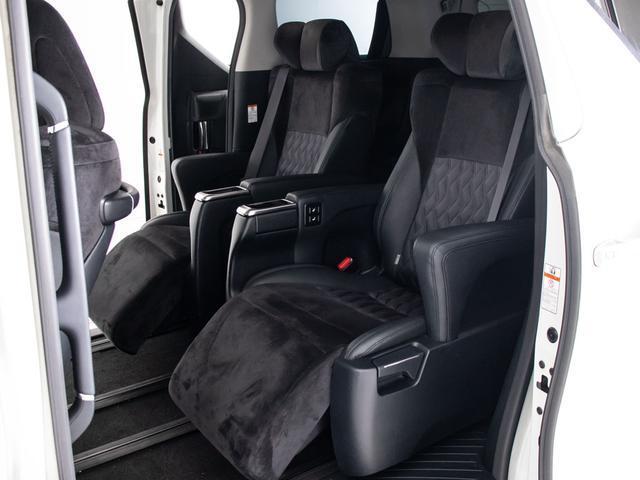 アルファード 2.5S Cパッケージ (4WD)(エグゼクティブシート)(純正9型ナビ)(後席モニター)両側自動ドア/パワーバックドア/黒ハーフレザーシート/ビルトインETC/クルーズコントロール/クリアランスソナー/コンビハンドル/(26枚目)