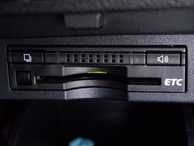 アルファード 2.5S Cパッケージ (4WD)(エグゼクティブシート)(純正9型ナビ)(後席モニター)両側自動ドア/パワーバックドア/黒ハーフレザーシート/ビルトインETC/クルーズコントロール/クリアランスソナー/コンビハンドル/(40枚目)