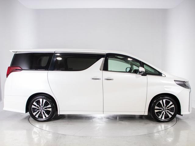 アルファード ２．５Ｓ　Ｃパッケージ　（ワンオーナー車）（１０インチ大画面ナビ）（トヨタセーフティセンス）（後席モニター）黒革エグゼクティブシート／両側電動スライドドア／パワーバックドア／ヒート＆エアシート／コンビハンドル／（17枚目）