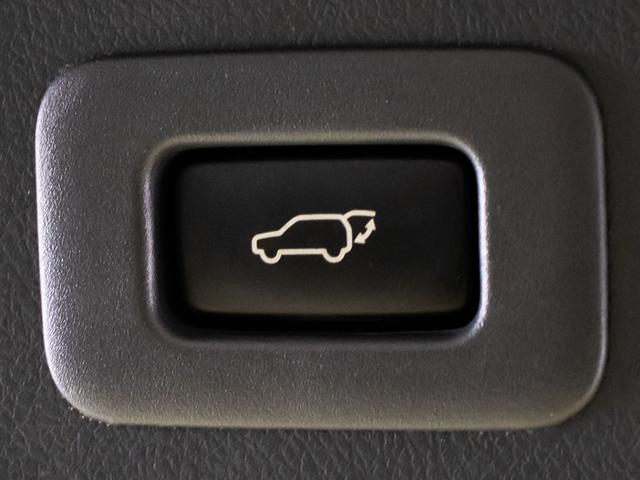 アルファードハイブリッド ＳＲ　プレミアムシートパッケージ　（サンルーフ）（プレミアムサウンド）（黒本革）（冷暖房シート）全方位カメラ／後席モニター／前車追従レーダークルーズ／衝突被害軽減装置／車線逸脱防止装置／両側自動ドア／パワーバックドア／（36枚目）
