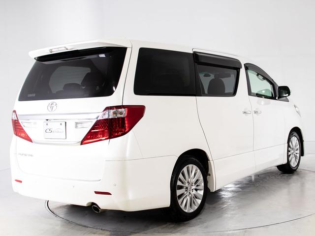 アルファード ２４０Ｓ　Ｃパッケージ　（禁煙車）（黒本革エグゼクティブシート）（後席モニター）（エグゼクティブシート）両側電動スライドドア／パワーバックドア／パワーシート／シートヒーター／シートメモリー／クルーズコントロール／バックカメラ（17枚目）