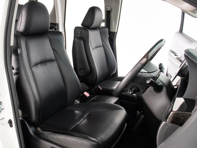 アルファード ２４０Ｓ　Ｃパッケージ　（禁煙車）（黒本革エグゼクティブシート）（後席モニター）（エグゼクティブシート）両側電動スライドドア／パワーバックドア／パワーシート／シートヒーター／シートメモリー／クルーズコントロール／バックカメラ（24枚目）