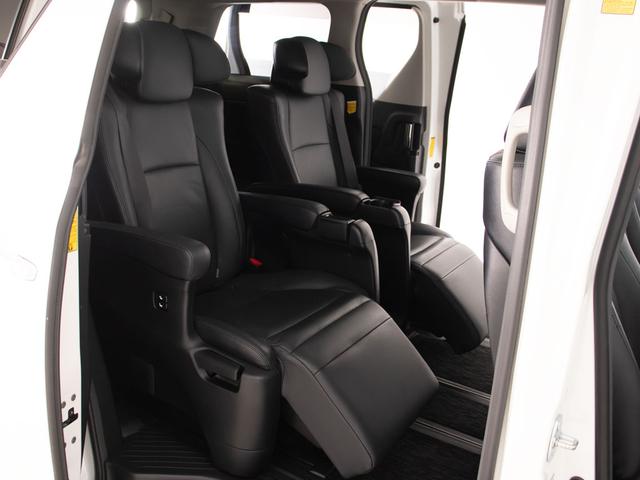 アルファード ２４０Ｓ　Ｃパッケージ　（禁煙車）（黒本革エグゼクティブシート）（後席モニター）（エグゼクティブシート）両側電動スライドドア／パワーバックドア／パワーシート／シートヒーター／シートメモリー／クルーズコントロール／バックカメラ（26枚目）