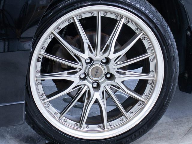 ヴェルファイア 2.4Z プラチナセレクションII タイプゴールド (禁煙車)(フロントリップ)(社外20インチアルミ)(黒革調シートカバー)純正HDDナビ/後席モニター/バックカメラ/両側自動ドア/パワーバックドア/クリアランスソナー/コンビハンドル/(11枚目)