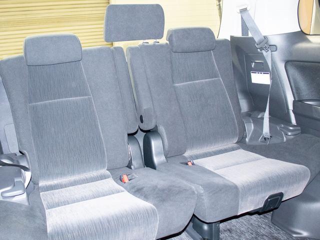 ヴェルファイア 2.4Z (エンジン対策済)(8人乗りフルフラットシート)(後席モニター)(両側自動ドア)純正SDナビ/バックカメラ/ビルトインETC/クリアランスソナー/Bluetooth接続/フルセグTV/(27枚目)