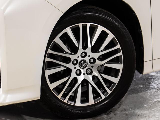 アルファード 2.5S Cパッケージ (ワンオーナー車)(点検記録簿12枚)(サンルーフ)(純正10型ナビ)後席モニター/両側自動ドア/パワーバックドア/前車追従レーダークルーズ/衝突被害軽減ブレーキ/踏み間違い防止装置/AC100V電源(15枚目)