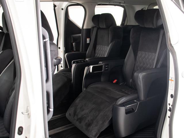 アルファード 2.5S Cパッケージ (ワンオーナー車)(点検記録簿12枚)(サンルーフ)(純正10型ナビ)後席モニター/両側自動ドア/パワーバックドア/前車追従レーダークルーズ/衝突被害軽減ブレーキ/踏み間違い防止装置/AC100V電源(28枚目)