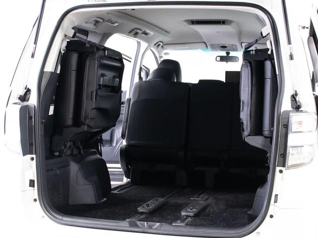 ヴェルファイア ２．４Ｚ　（禁煙車）（点検記録簿１０枚）（４ＷＤ）（エンジン対策済み）８人乗りフルフラットシート／ダウンサス／黒革調シートカバー／純正ＳＤナビ／後席モニター／両側自動ドア／バックカメラ／クリアランスソナー／（28枚目）
